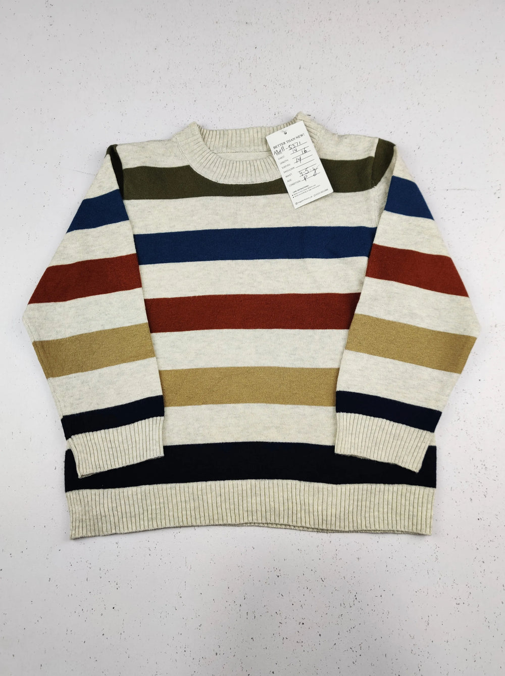 Buy online pre-used pre-loved 100% authentic & Original branded Unknown Brand (KWB-5371) available in Pakistan. Top international brands avilable.