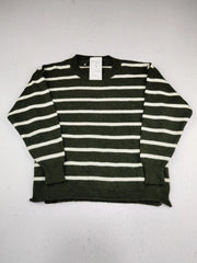 Buy online pre-used pre-loved 100% authentic & Original branded Unknown Brand (KWB-5685) available in Pakistan. Top international brands avilable.