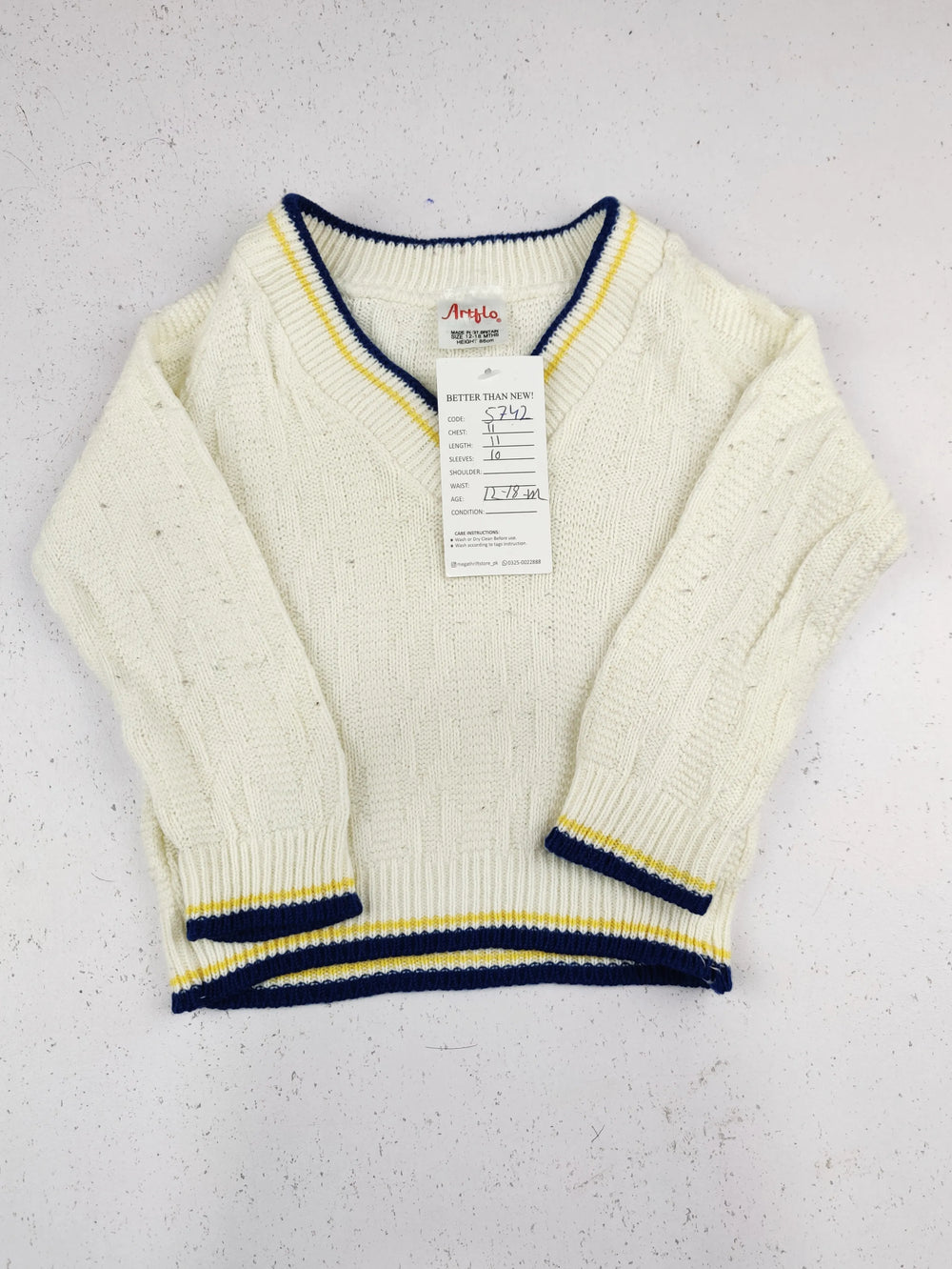 Buy online pre-used pre-loved 100% authentic & Original branded Artflo (KWB-5742) available in Pakistan. Top international brands avilable.