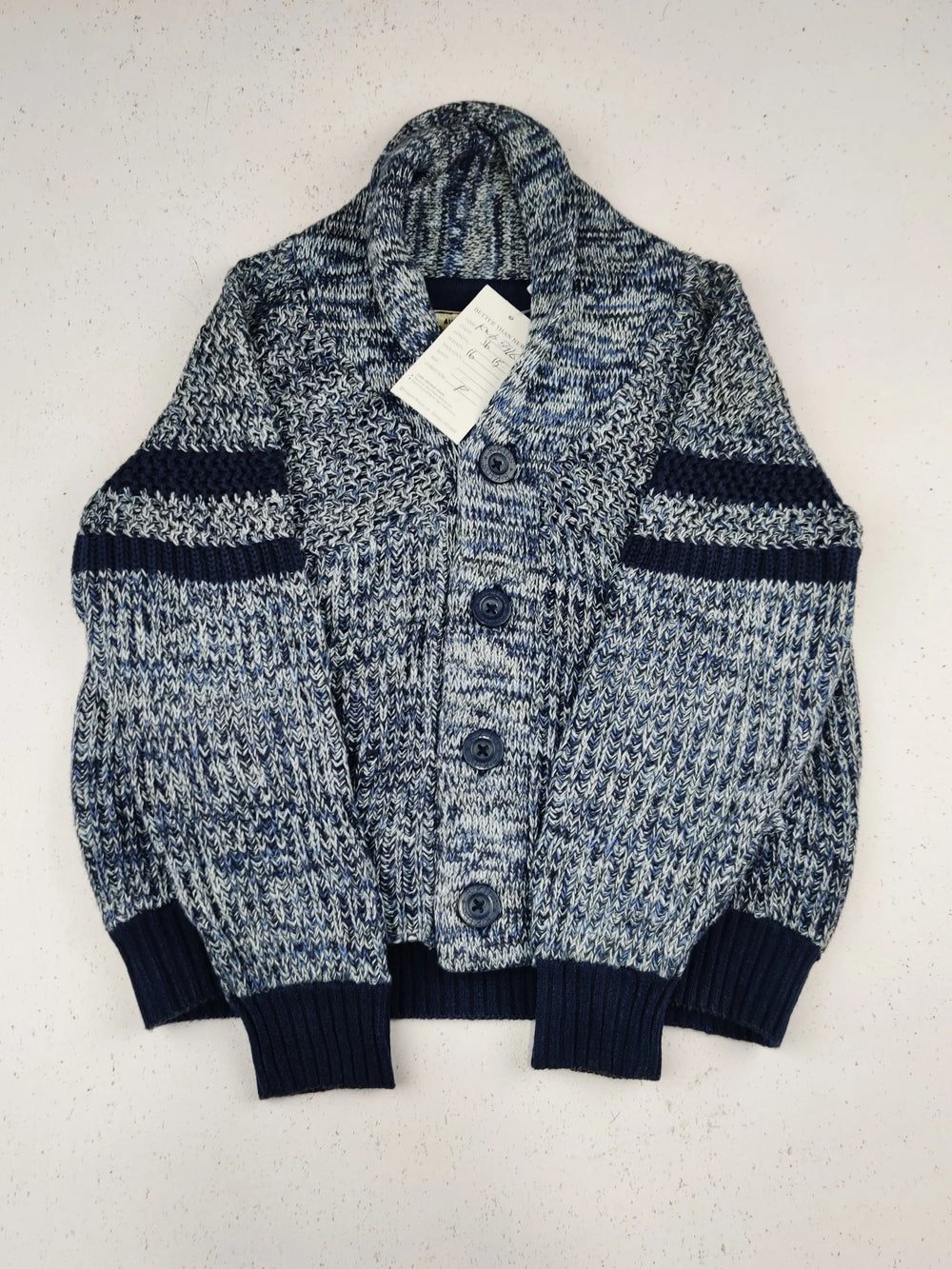 Buy online pre-used pre-loved 100% authentic & Original branded R Kids (KWB-5916) available in Pakistan. Top international brands avilable.