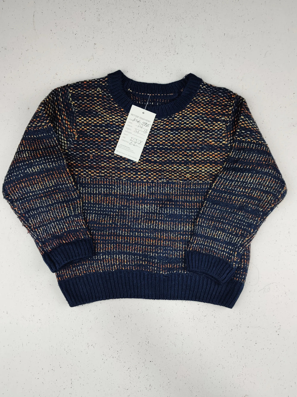 Buy online pre-used pre-loved 100% authentic & Original branded Unknown Brand (KWB-5945) available in Pakistan. Top international brands avilable.
