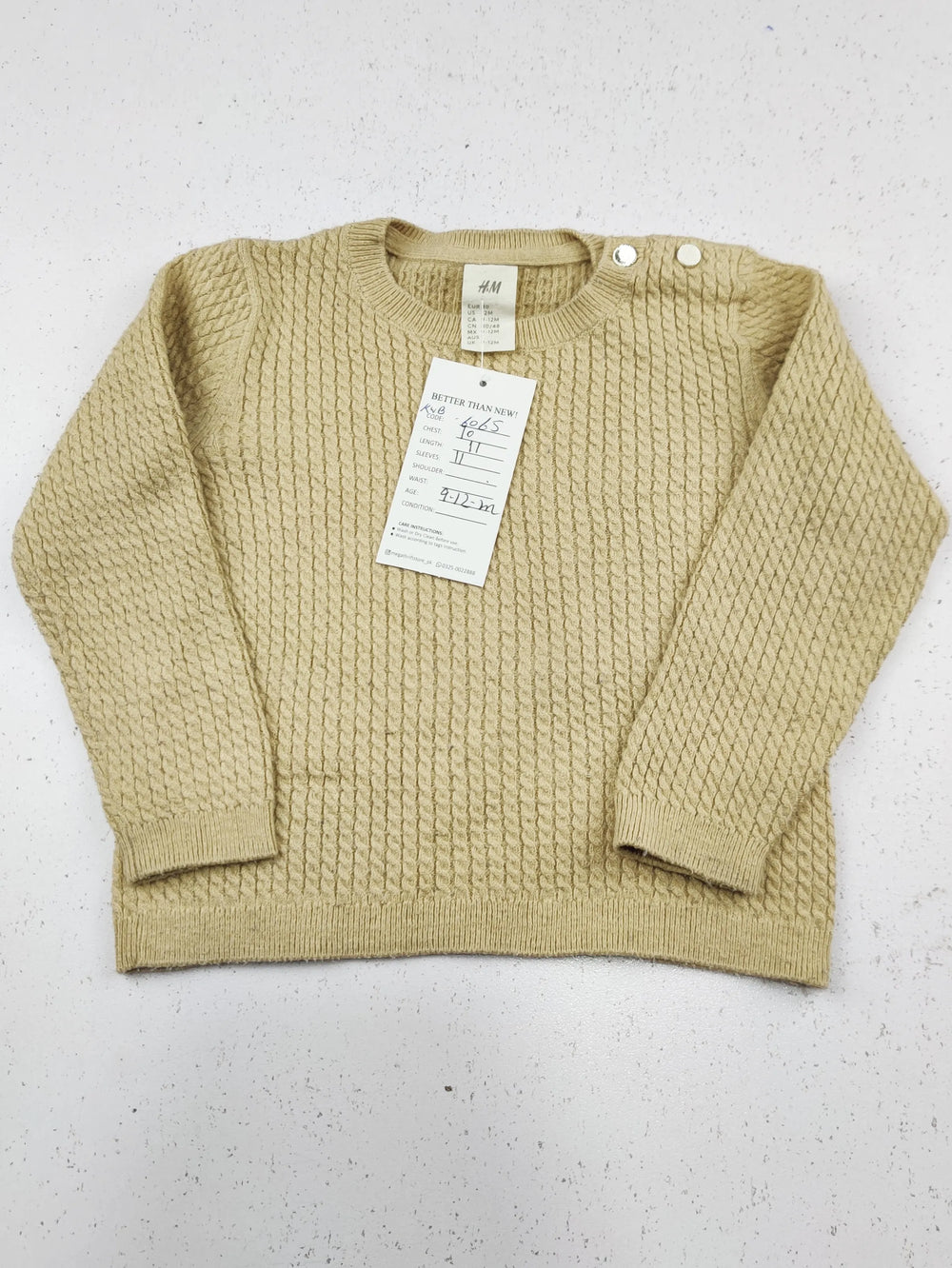 Buy online pre-used pre-loved 100% authentic & Original branded H&M (KWB-6065) available in Pakistan. Top international brands avilable.