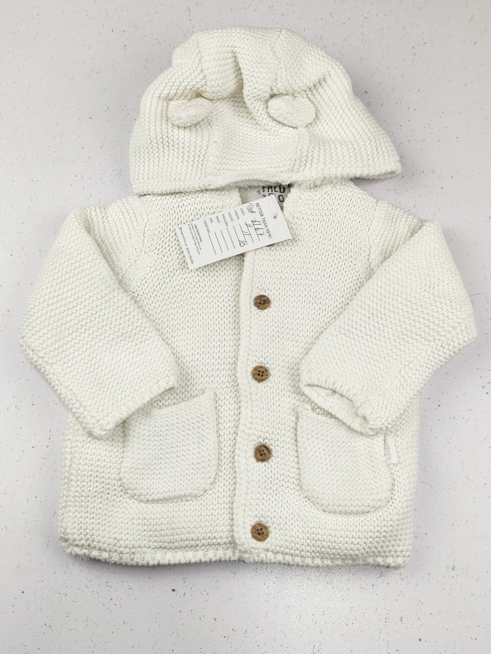 Buy online pre-used pre-loved 100% authentic & Original branded Fred & Flo (KWB-6167) available in Pakistan. Top international brands avilable.