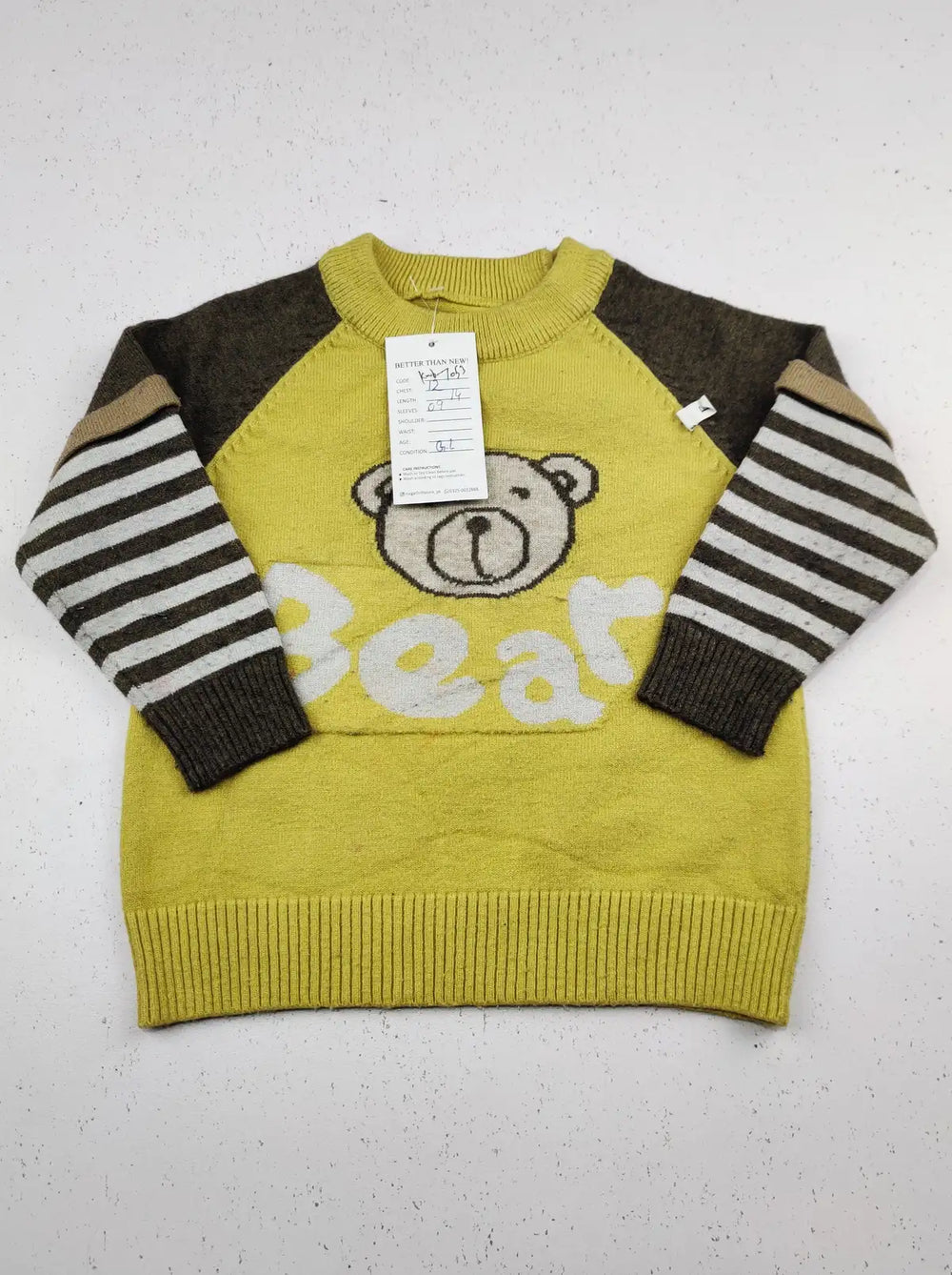 Buy online pre-used pre-loved 100% authentic & Original branded Unknown Brand (KWB-7053) available in Pakistan. Top international brands avilable.
