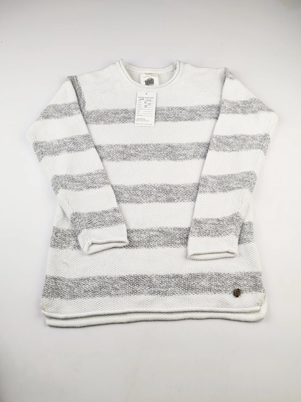 Buy online pre-used pre-loved 100% authentic & Original branded Zara (KWB-7206) available in Pakistan. Top international brands avilable.
