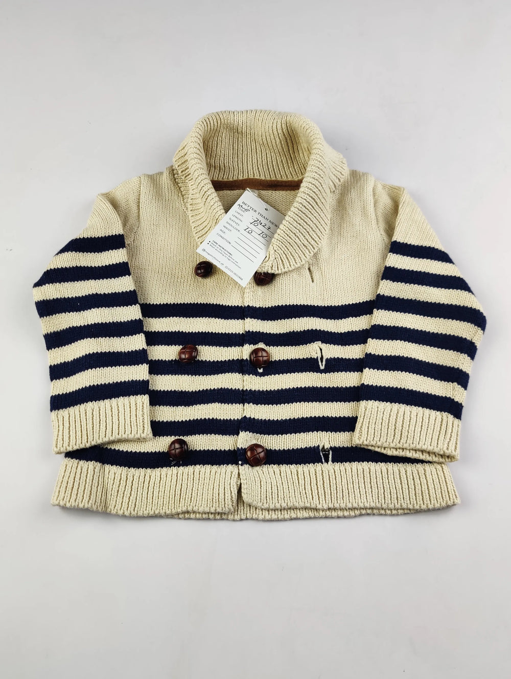 Buy online pre-used pre-loved 100% authentic & Original branded Unknown Brand (KWB-7427) available in Pakistan. Top international brands avilable.