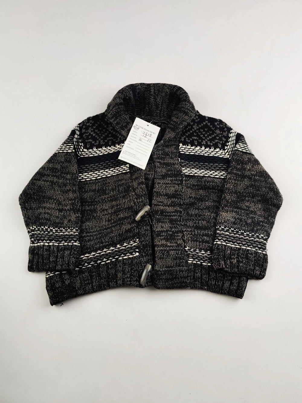 Buy online pre-used pre-loved 100% authentic & Original branded Unknown Brand (KWB-7517) available in Pakistan. Top international brands avilable.