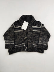 Buy online pre-used pre-loved 100% authentic & Original branded Unknown Brand (KWB-7517) available in Pakistan. Top international brands avilable.