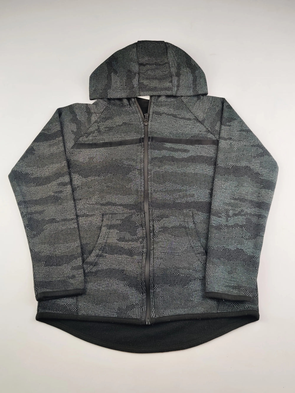 Buy online pre-used pre-loved 100% authentic & Original branded Primark (KWB-7726) available in Pakistan. Top international brands avilable.