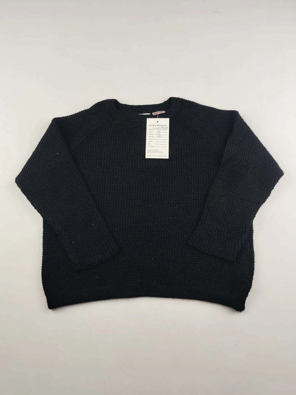 Buy online pre-used pre-loved 100% authentic & Original branded Zara (KWB-7969) available in Pakistan. Top international brands avilable.