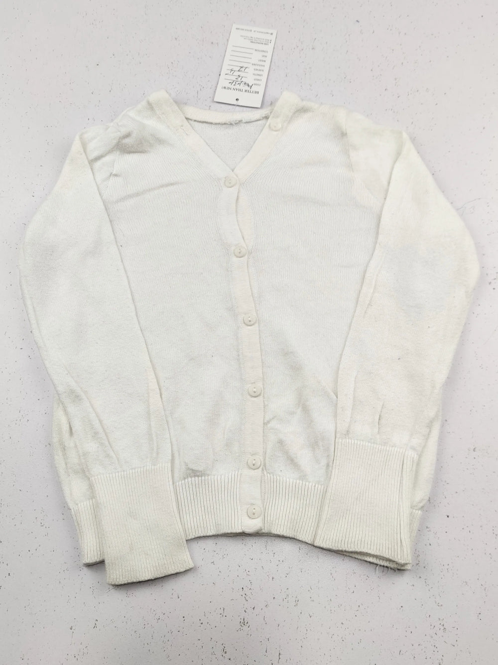 Buy online pre-used pre-loved 100% authentic & Original branded Unknown Brand (KWG-10310) available in Pakistan. Top international brands avilable.