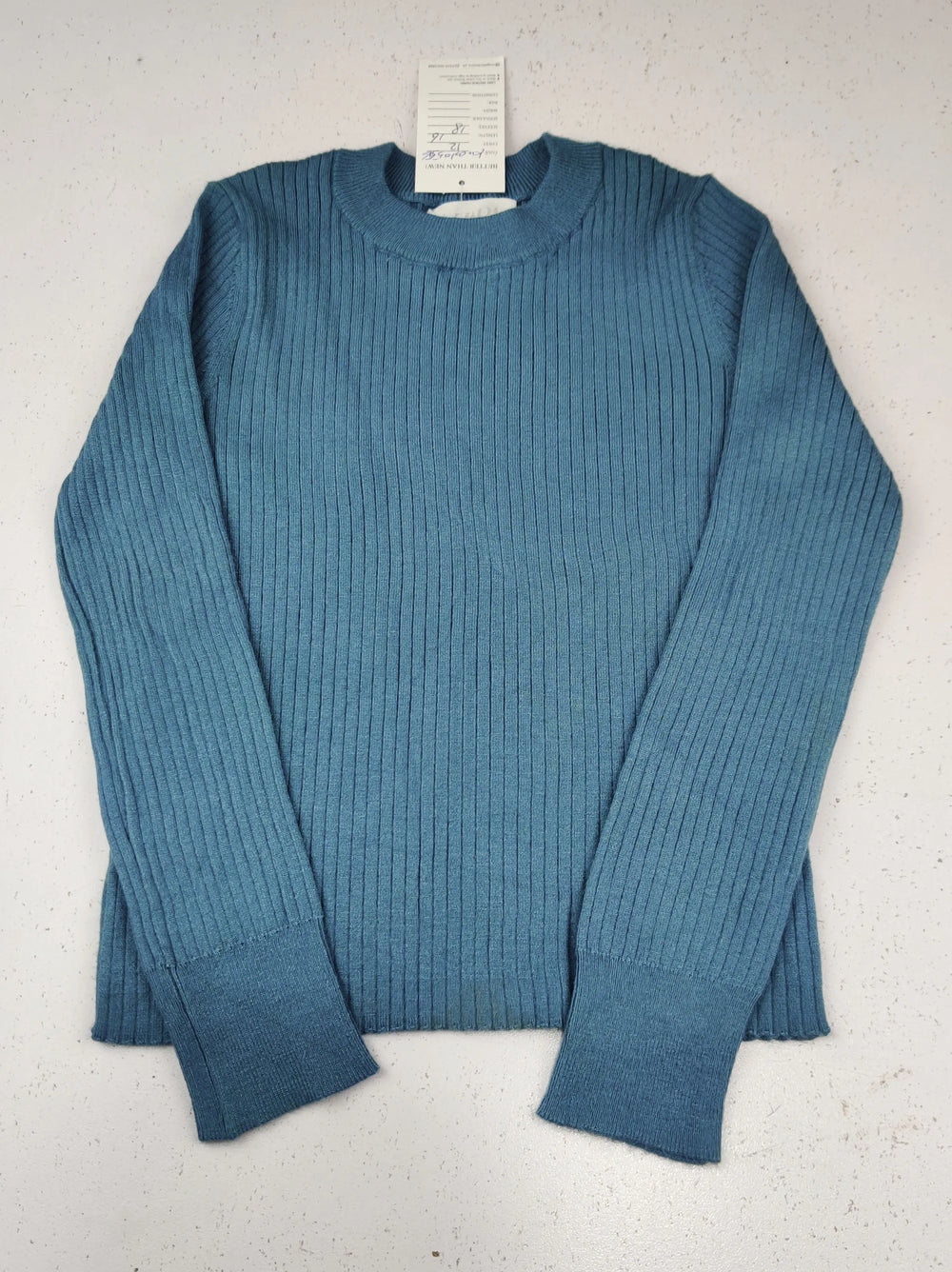 Buy online pre-used pre-loved 100% authentic & Original branded Zara (KWG-10556) available in Pakistan. Top international brands avilable.