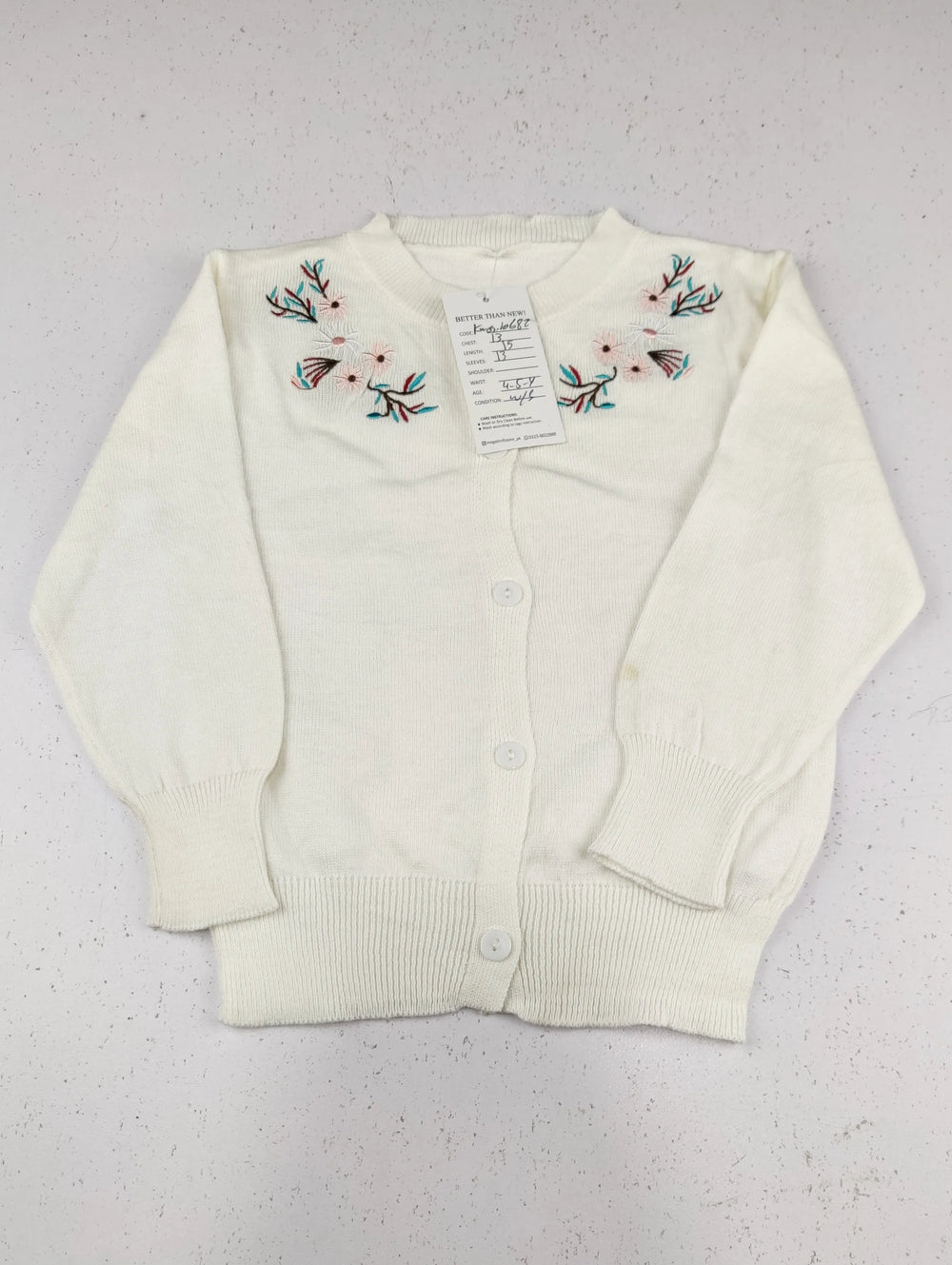 Buy online pre-used pre-loved 100% authentic & Original branded Unknown Brand (KWG-10682) available in Pakistan. Top international brands avilable.
