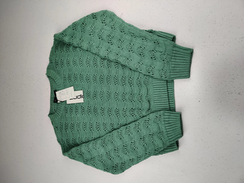 Buy online pre-used pre-loved 100% authentic & Original branded Zudio (KWG-10781) available in Pakistan. Top international brands avilable.