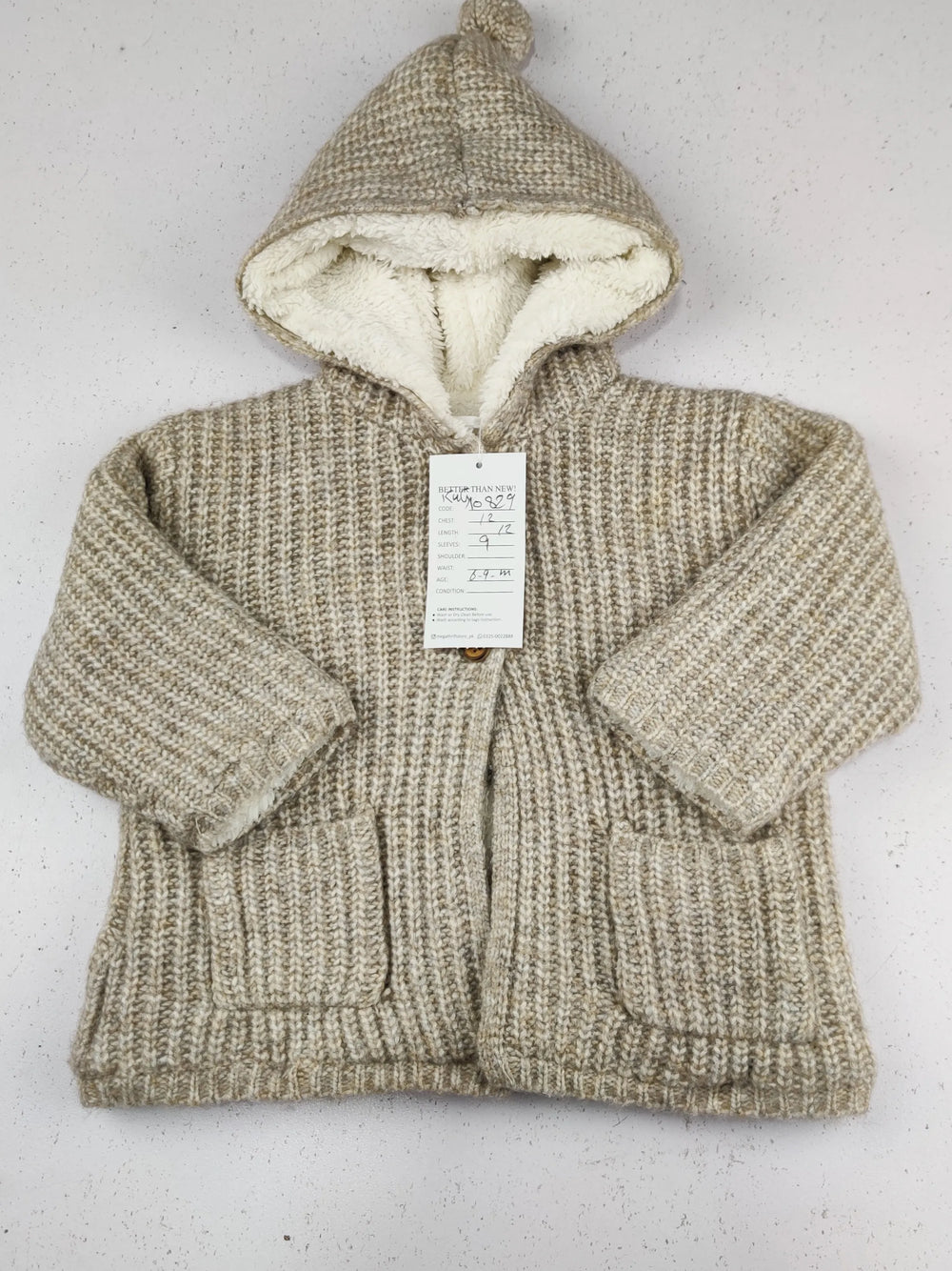 Buy online pre-used pre-loved 100% authentic & Original branded Unknown Brand (KWG-10829) available in Pakistan. Top international brands avilable.