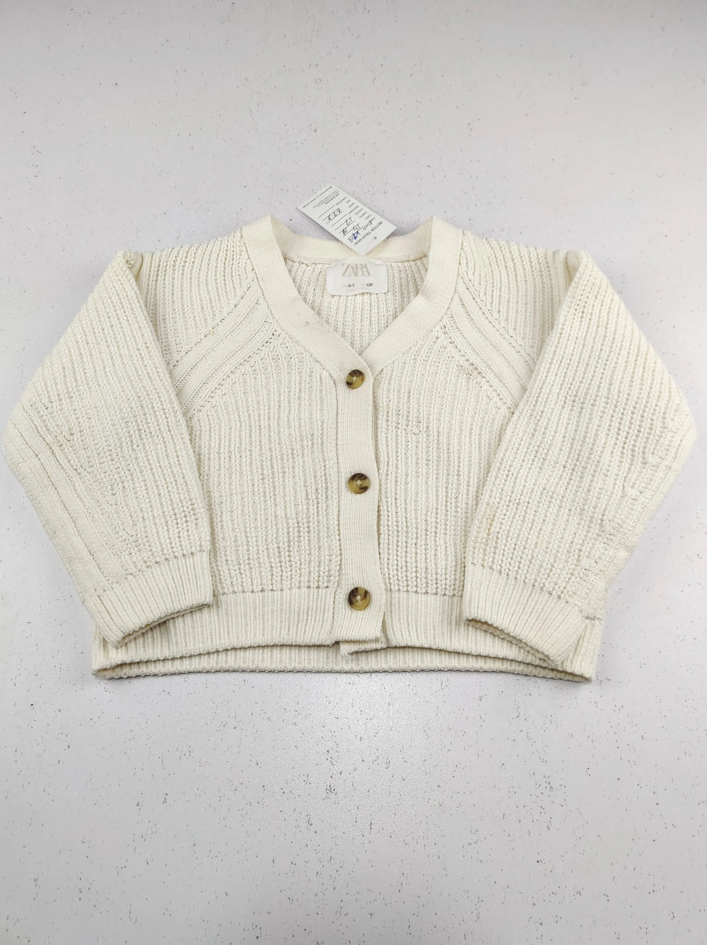 Buy online pre-used pre-loved 100% authentic & Original branded Zara (KWG-10908) available in Pakistan. Top international brands avilable.