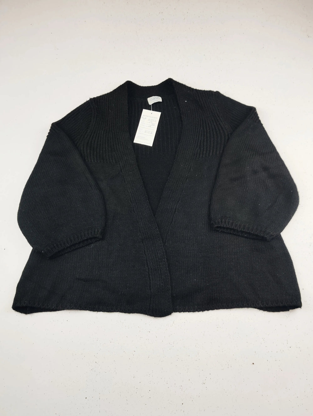 Buy online pre-used pre-loved 100% authentic & Original branded Oasis (KWG-10993) available in Pakistan. Top international brands avilable.