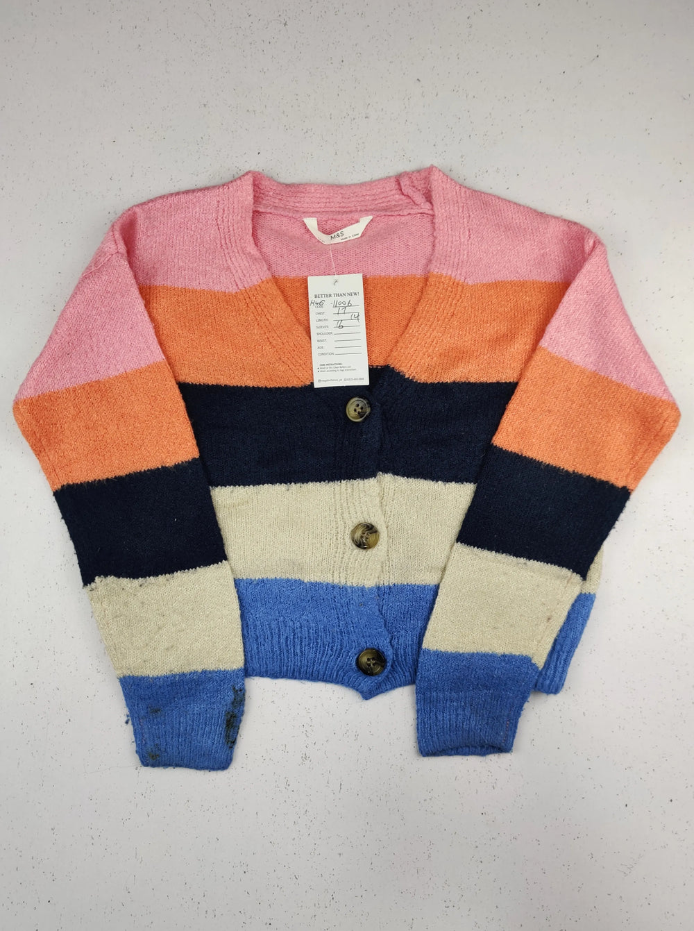 Buy online pre-used pre-loved 100% authentic & Original branded Marks & Spencer (KWG-11006) available in Pakistan. Top international brands avilable.