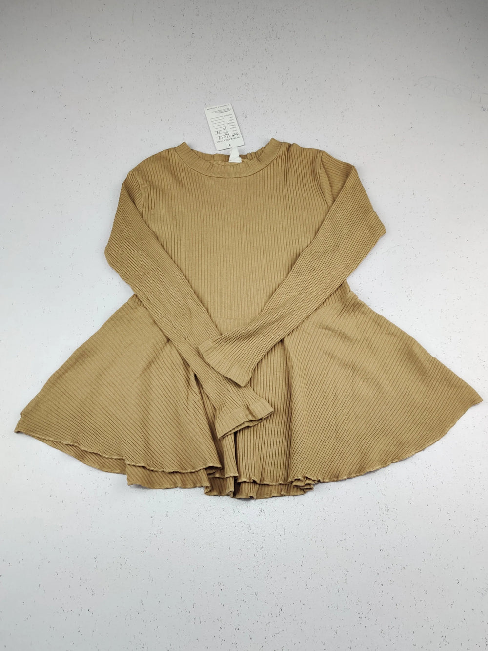 Buy online pre-used pre-loved 100% authentic & Original branded Shein (KWG-11017) available in Pakistan. Top international brands avilable.