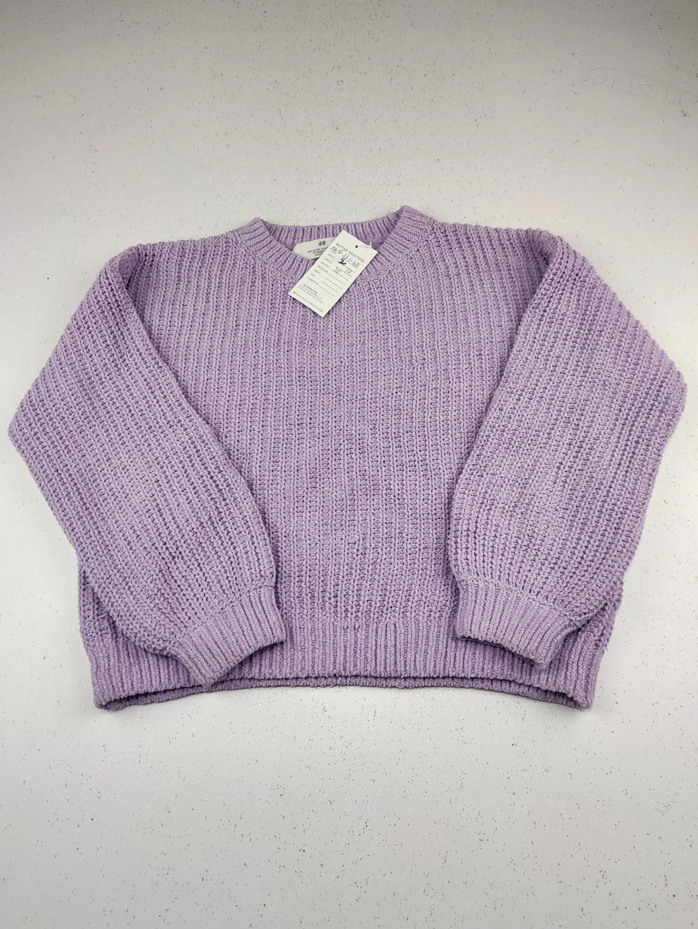 Buy online pre-used pre-loved 100% authentic & Original branded H&M (KWG-11048) available in Pakistan. Top international brands avilable.