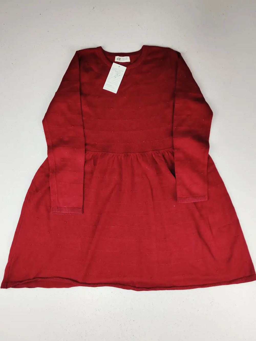 Buy online pre-used pre-loved 100% authentic & Original branded H&M (KWG-11457) available in Pakistan. Top international brands avilable.