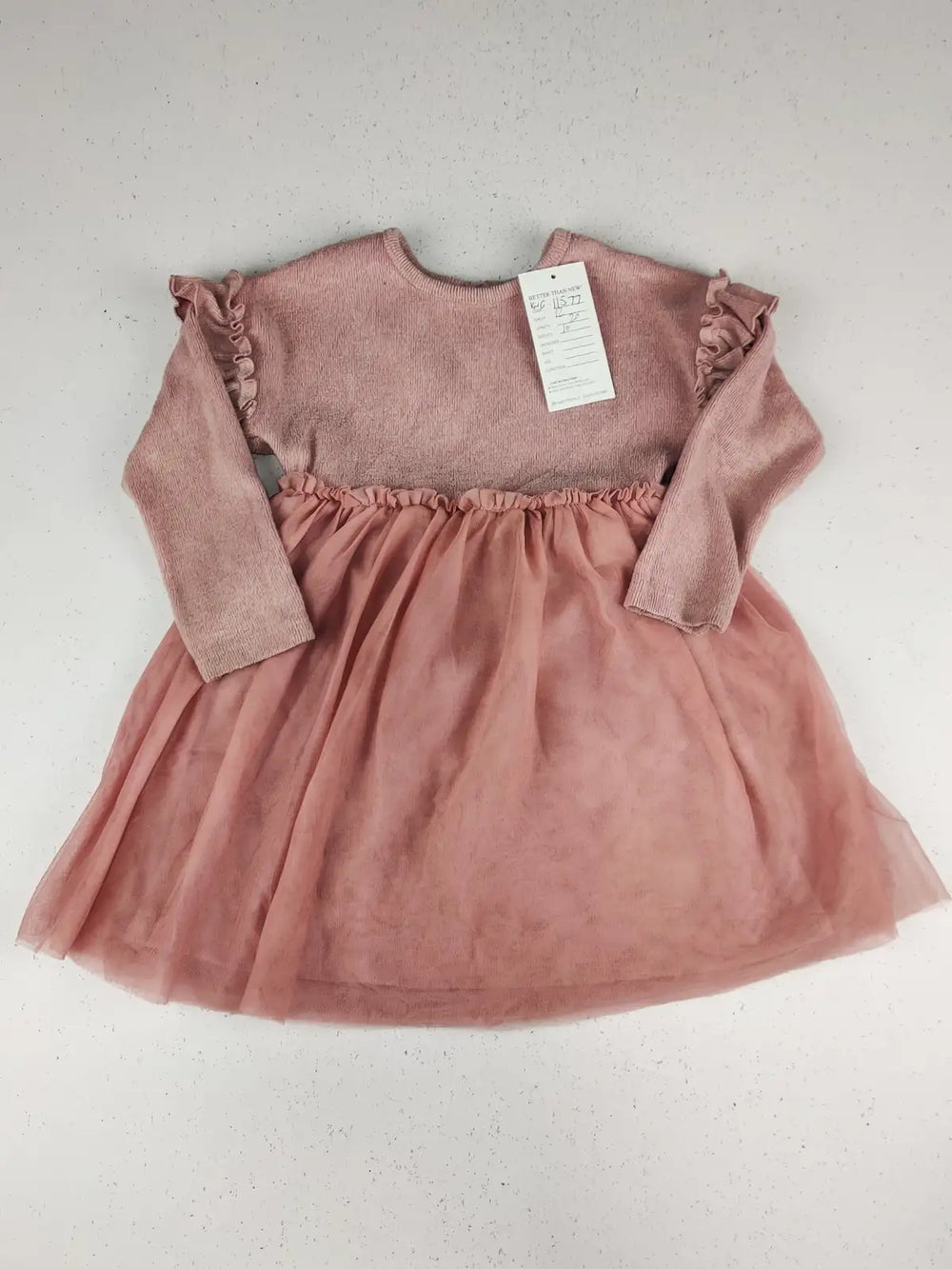 Buy online pre-used pre-loved 100% authentic & Original branded Unknown Brand (KWG-11577) available in Pakistan. Top international brands avilable.