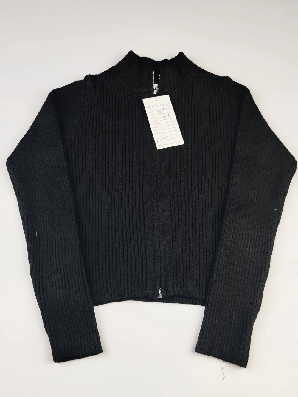 Buy online pre-used pre-loved 100% authentic & Original branded Primark (KWG-11777) available in Pakistan. Top international brands avilable.