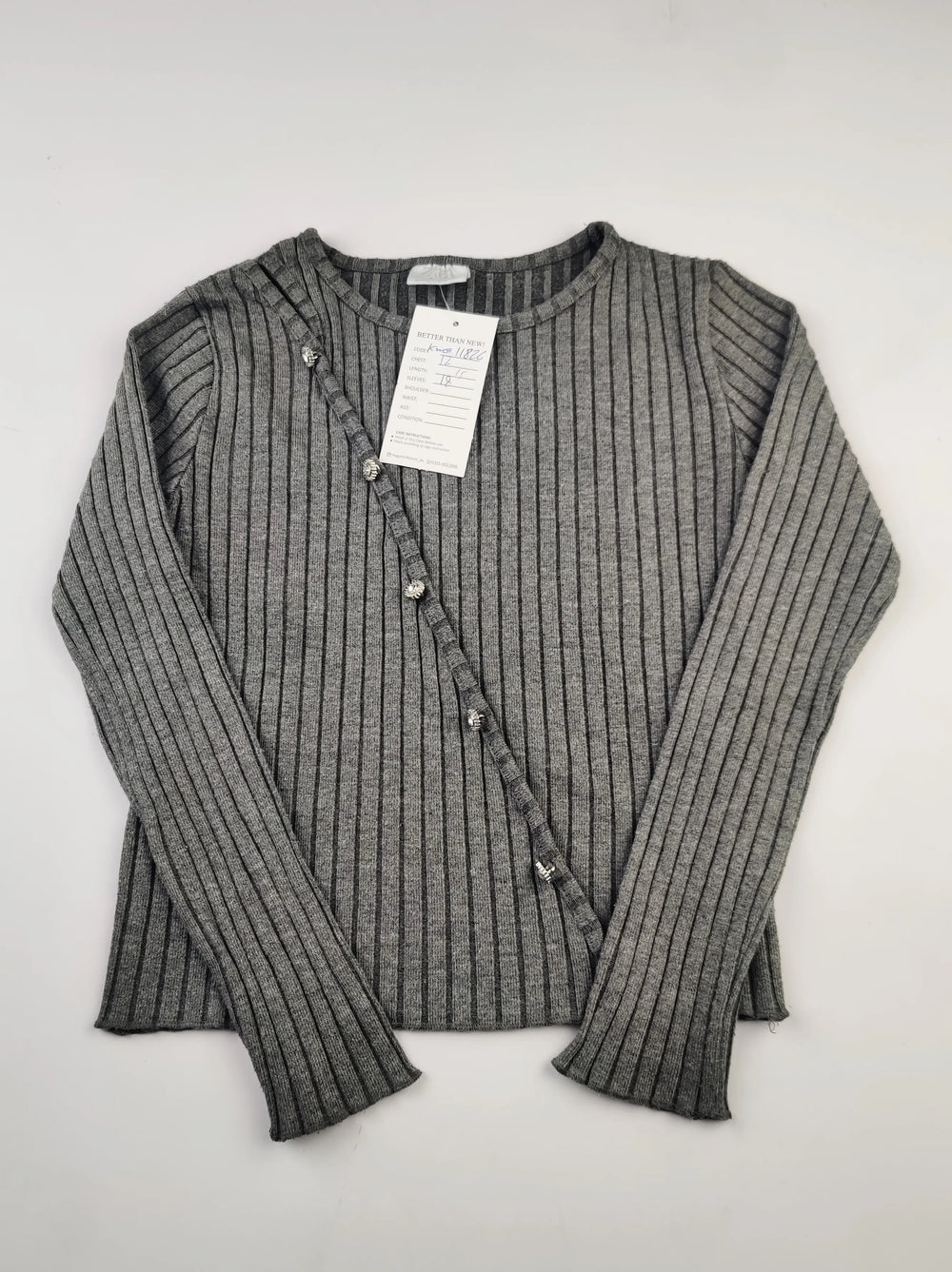 Buy online pre-used pre-loved 100% authentic & Original branded Zara (KWG-11826) available in Pakistan. Top international brands avilable.