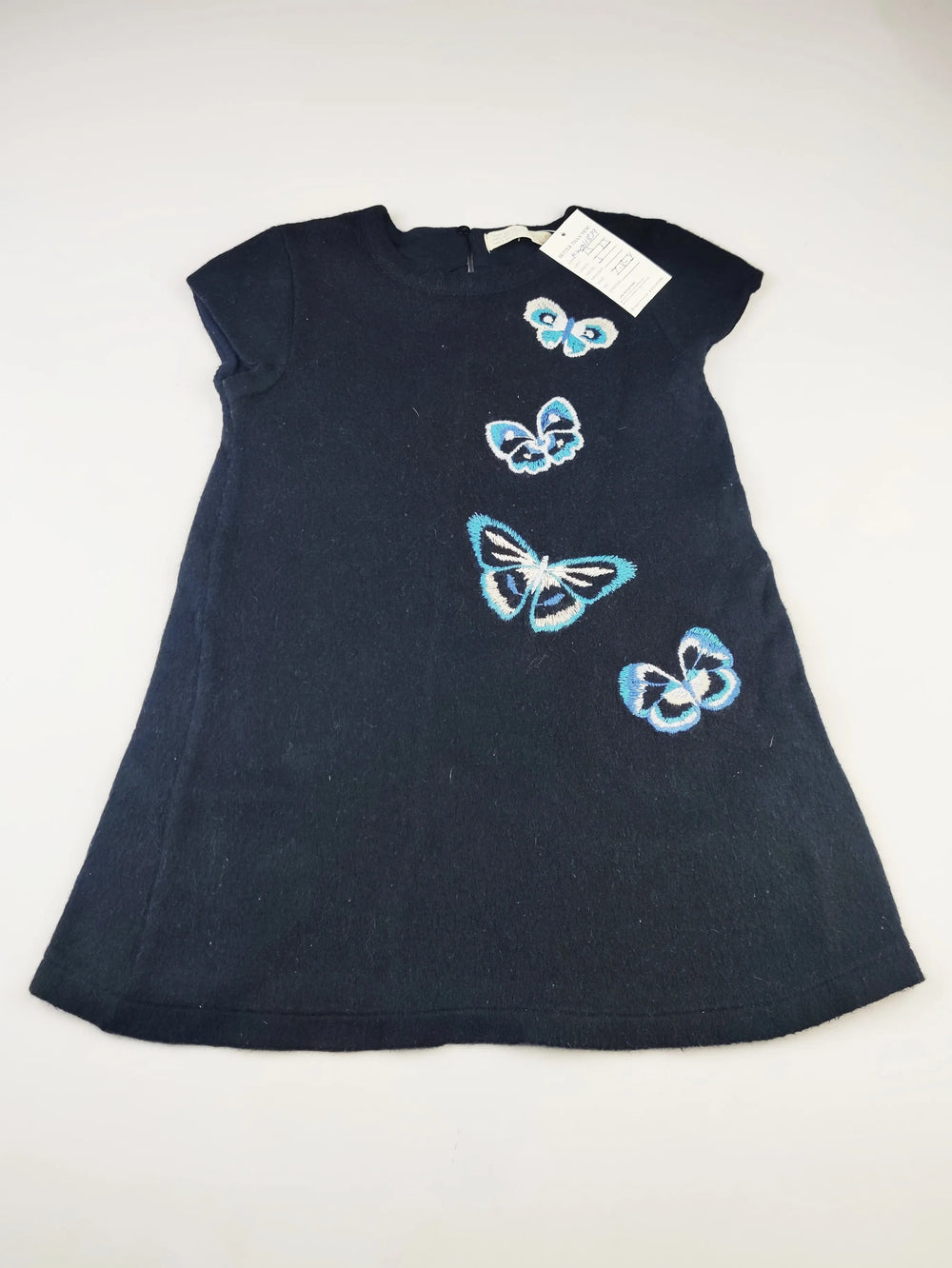 Buy online pre-used pre-loved 100% authentic & Original branded Zara (KWG-11839) available in Pakistan. Top international brands avilable.