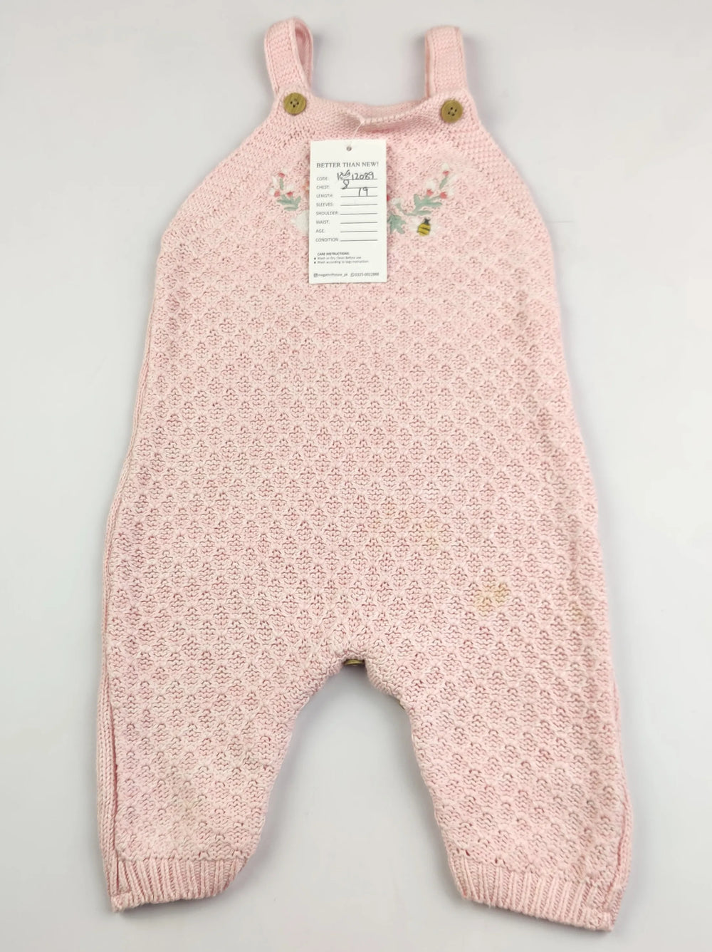 Buy online pre-used pre-loved 100% authentic & Original branded Unknown Brand (KWG-12089) available in Pakistan. Top international brands avilable.