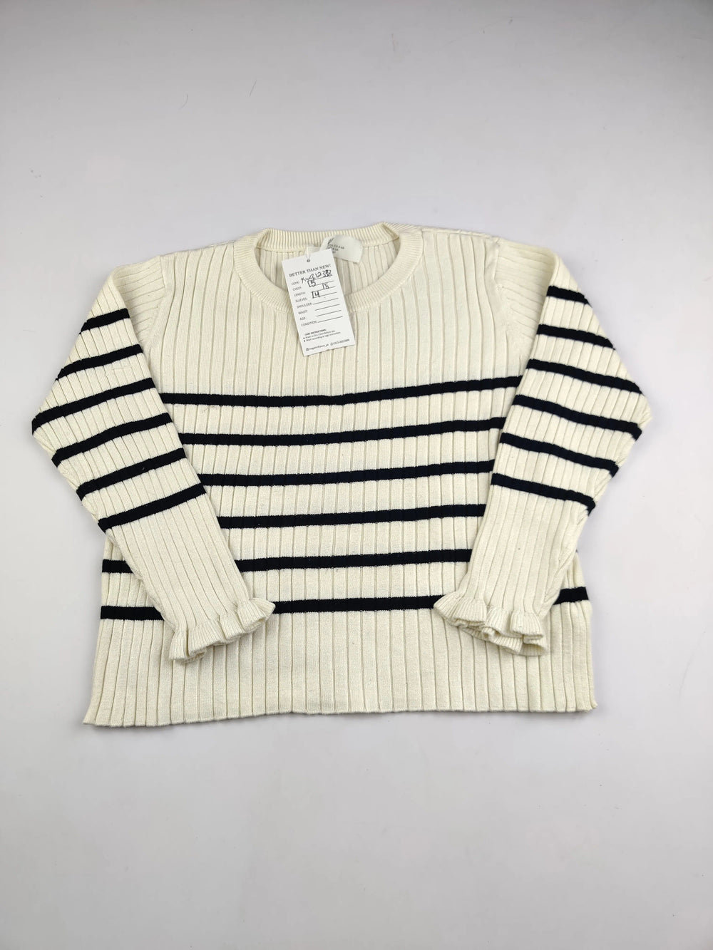 Buy online pre-used pre-loved 100% authentic & Original branded H&M (KWG-12338) available in Pakistan. Top international brands avilable.