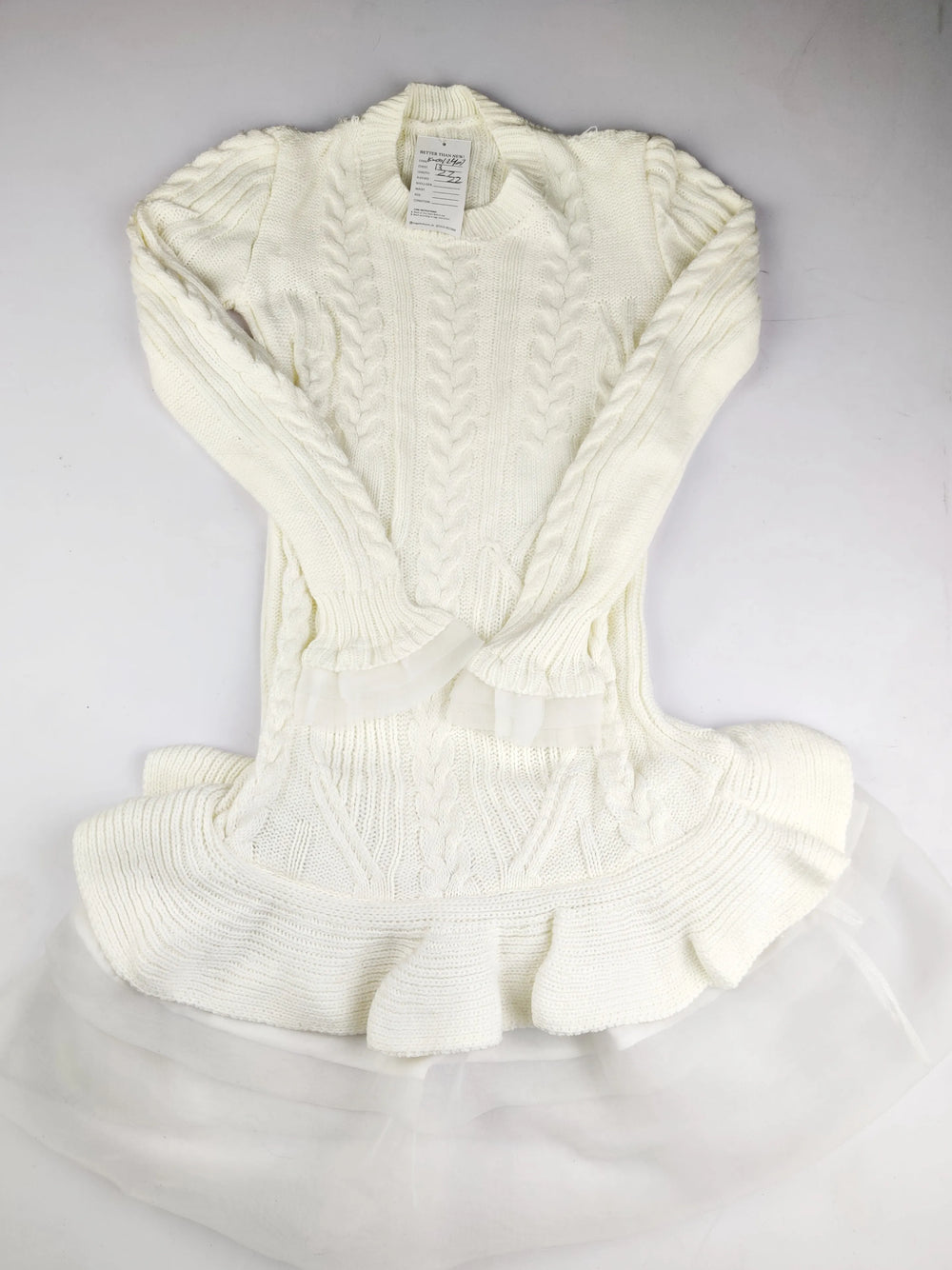 Buy online pre-used pre-loved 100% authentic & Original branded Unknown Brand (KWG-12407) available in Pakistan. Top international brands avilable.