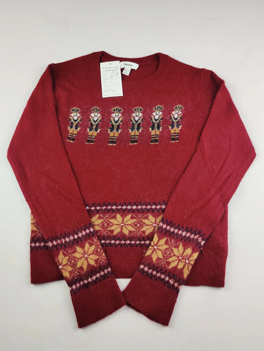 Buy online pre-used pre-loved 100% authentic & Original branded R.E.I.S.S (KWG-12505) available in Pakistan. Top international brands avilable.