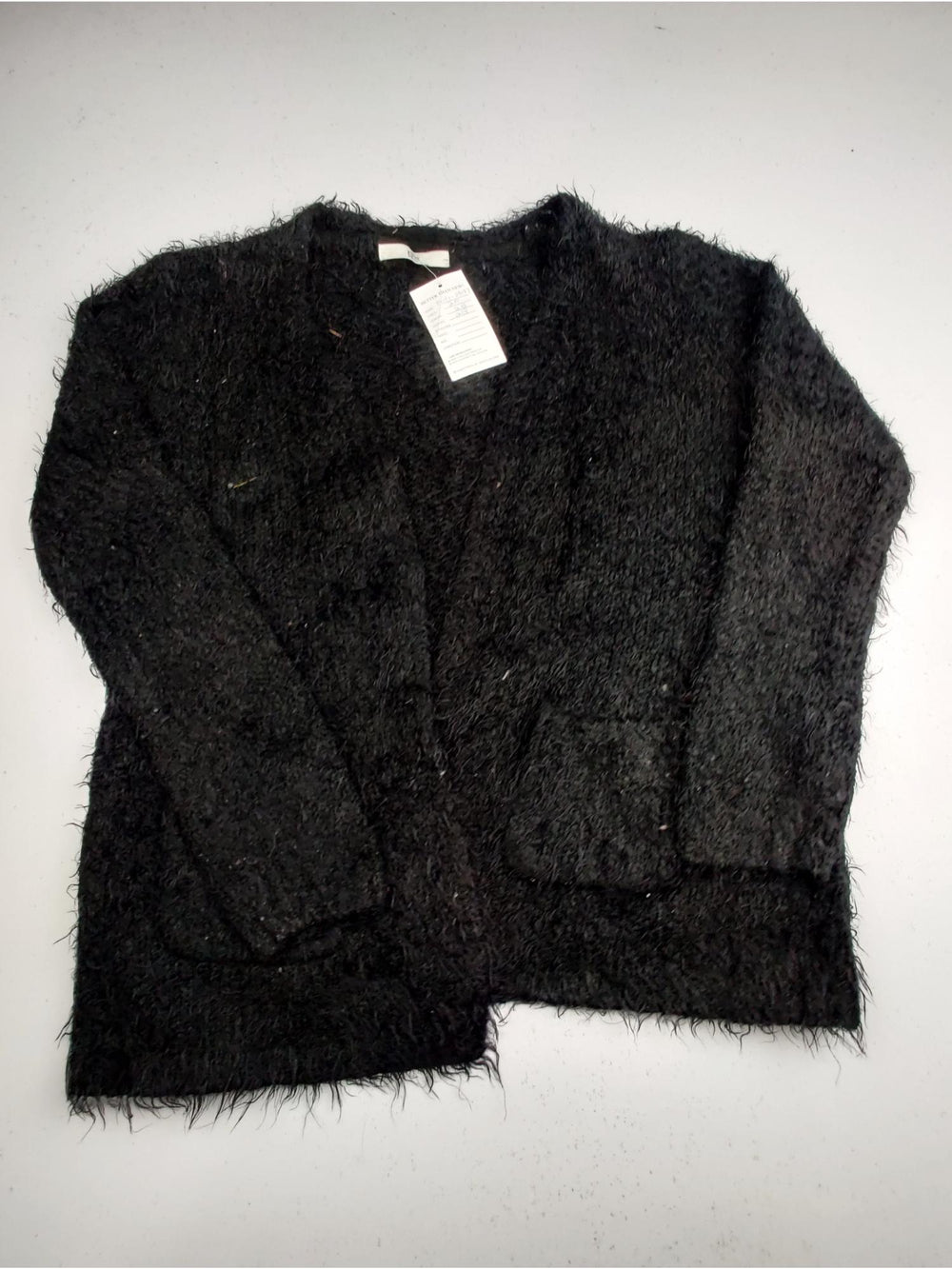 Buy online pre-used pre-loved 100% authentic & Original branded Marks & Spencer (KWG-2897) available in Pakistan. Top international brands avilable.