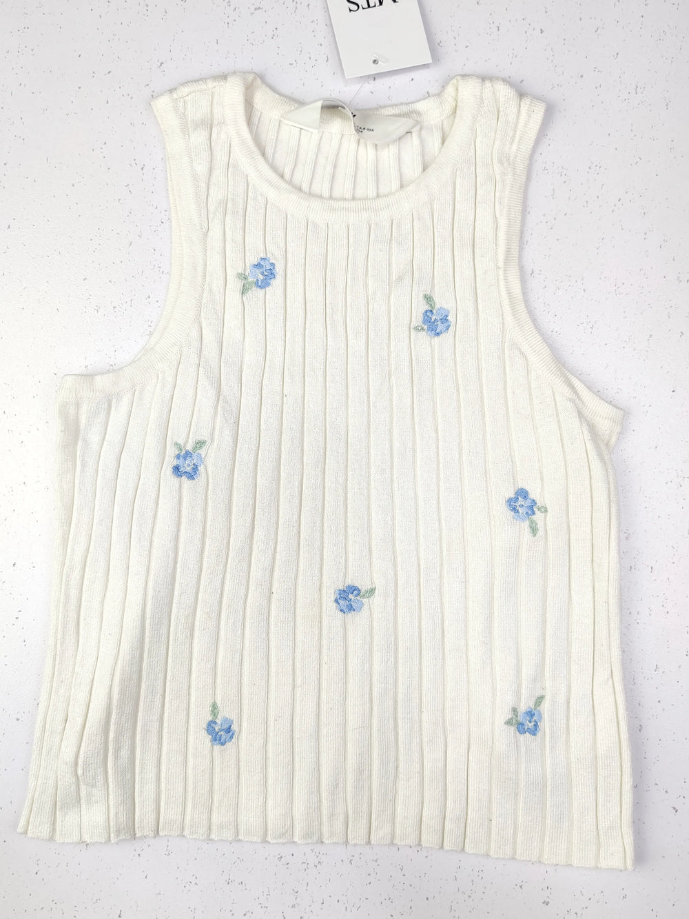 Buy online pre-used pre-loved 100% authentic & Original branded H&M (KWG-3183) available in Pakistan. Top international brands avilable.