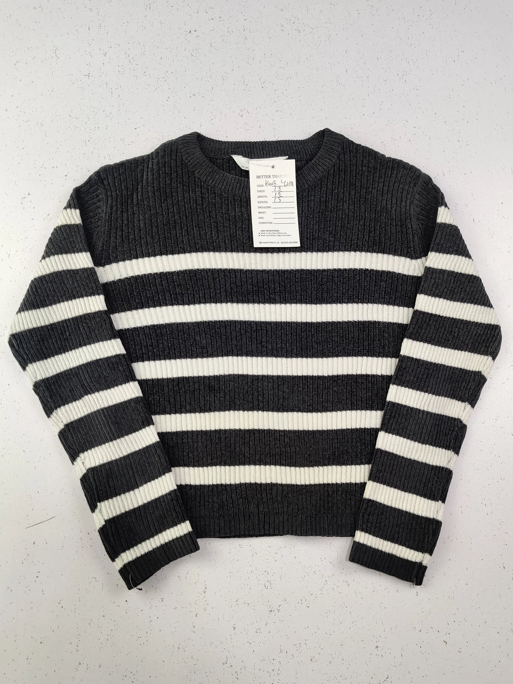 Buy online pre-used pre-loved 100% authentic & Original branded Marks & Spencer (KWG-4214) available in Pakistan. Top international brands avilable.