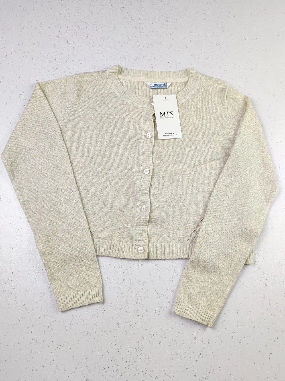 Buy online pre-used pre-loved 100% authentic & Original branded Mayoral (KWG-4614) available in Pakistan. Top international brands avilable.