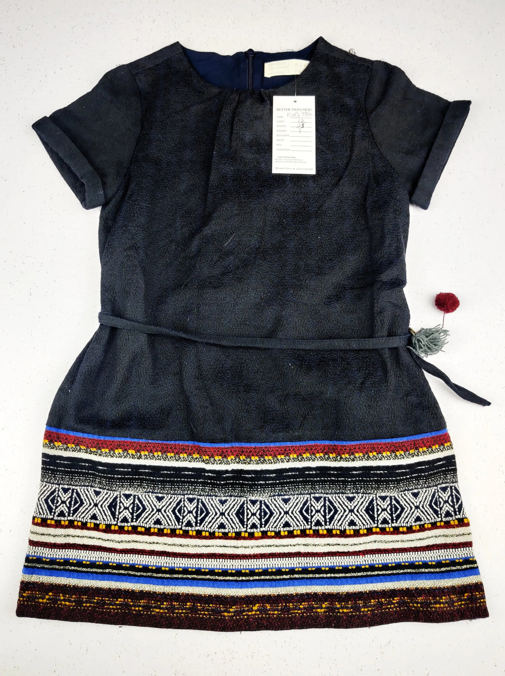 Buy online pre-used pre-loved 100% authentic & Original branded Zara (KWG-4960) available in Pakistan. Top international brands avilable.