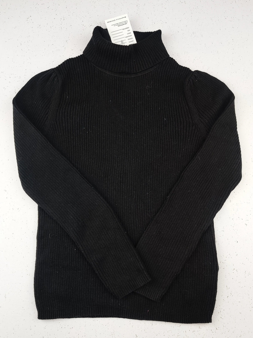 Buy online pre-used pre-loved 100% authentic & Original branded F&F (KWG-5070) available in Pakistan. Top international brands avilable.