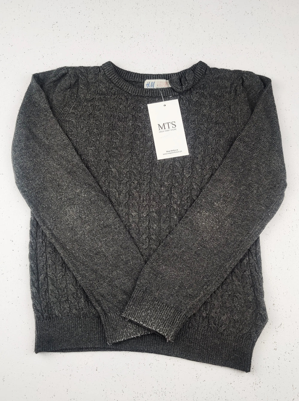 Buy online pre-used pre-loved 100% authentic & Original branded H&M (KWG-5091) available in Pakistan. Top international brands avilable.