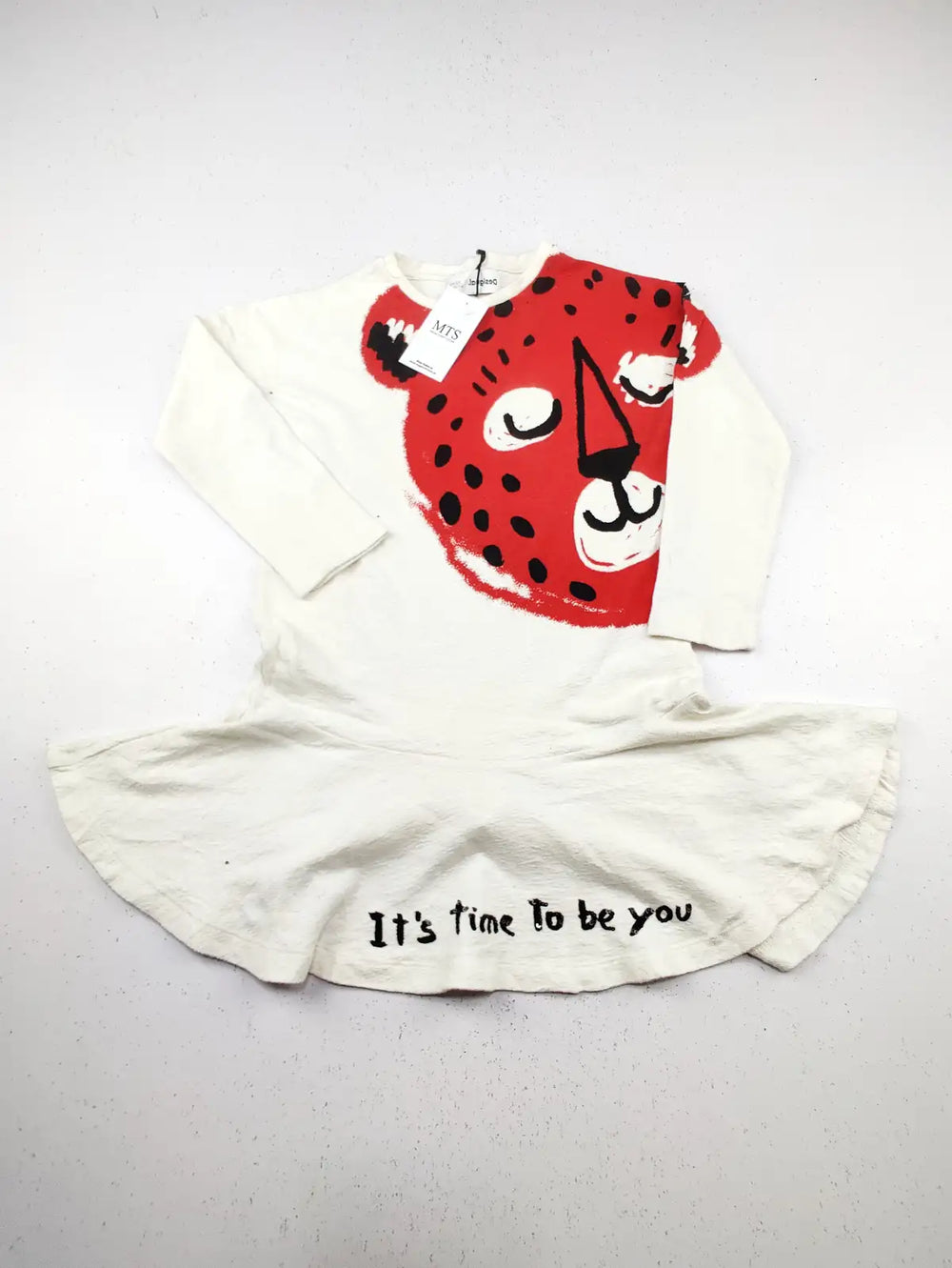 Buy online pre-used pre-loved 100% authentic & Original branded Desigual (KWG-5196) available in Pakistan. Top international brands avilable.