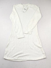 Buy online pre-used pre-loved 100% authentic & Original branded Unknown Brand (KWG-6485) available in Pakistan. Top international brands avilable.