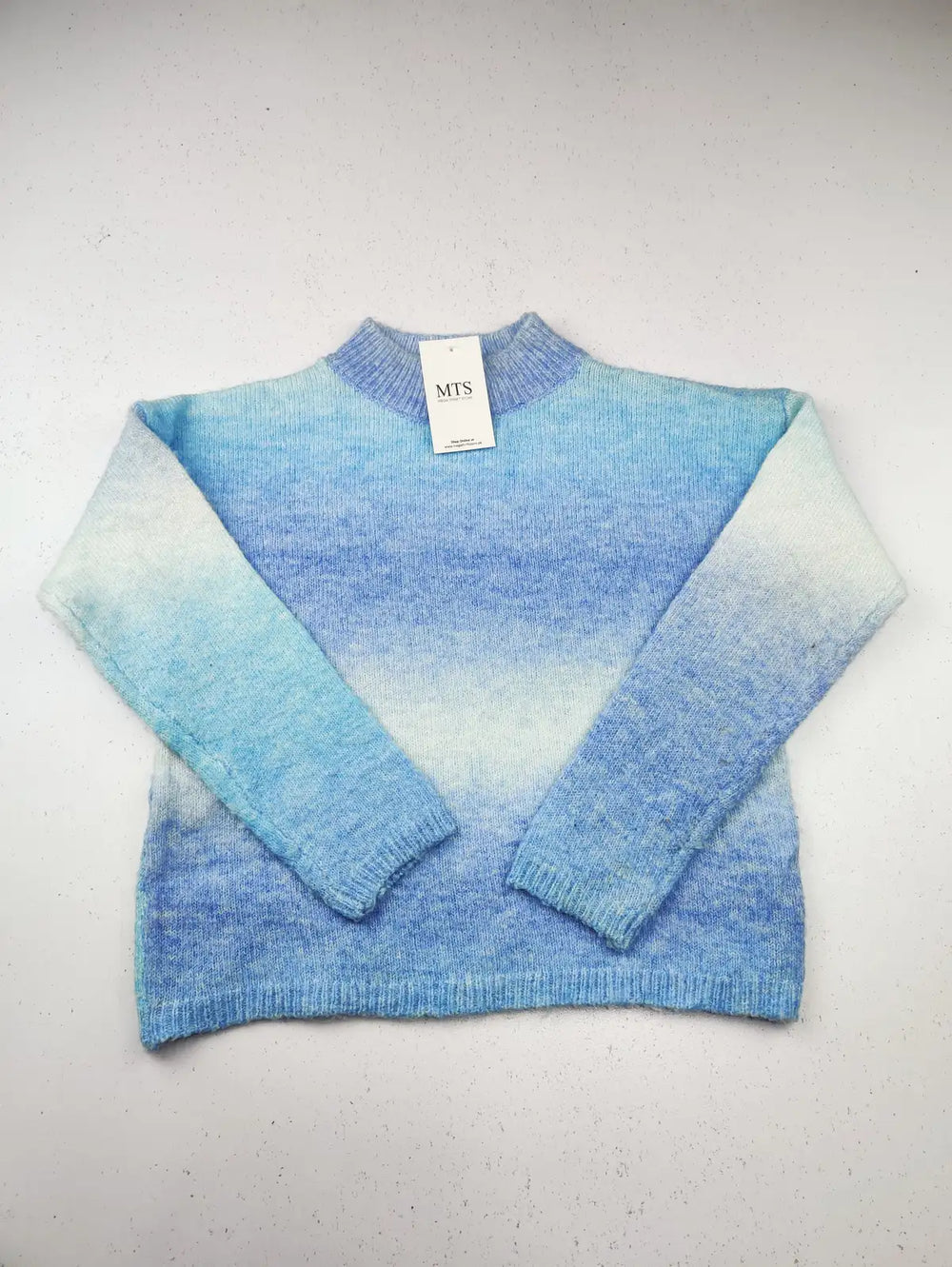 Buy online pre-used pre-loved 100% authentic & Original branded Primark (KWG-6492) available in Pakistan. Top international brands avilable.