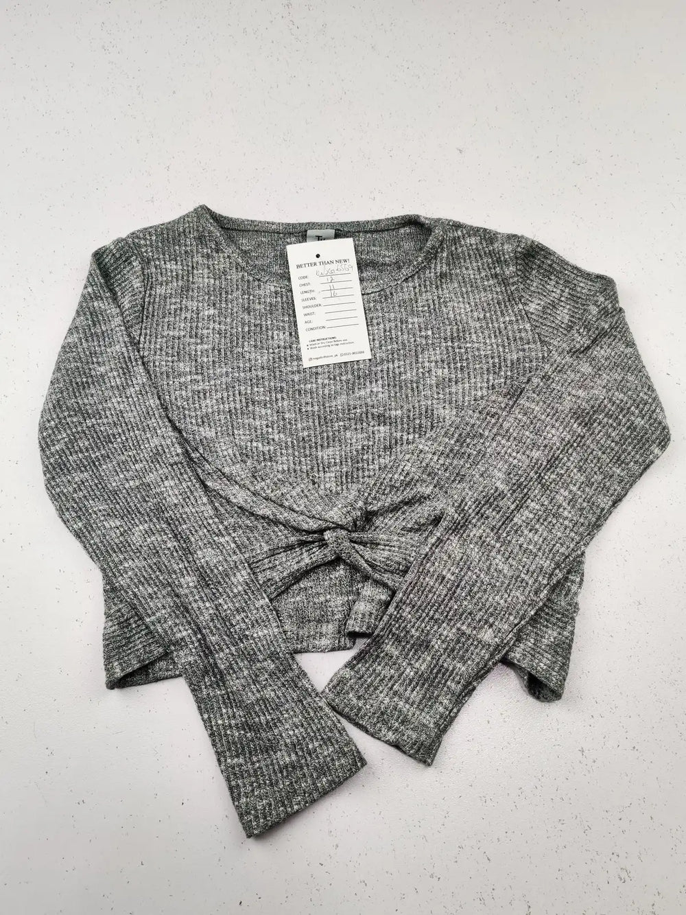 Buy online pre-used pre-loved 100% authentic & Original branded Tu (KWG-6569) available in Pakistan. Top international brands avilable.