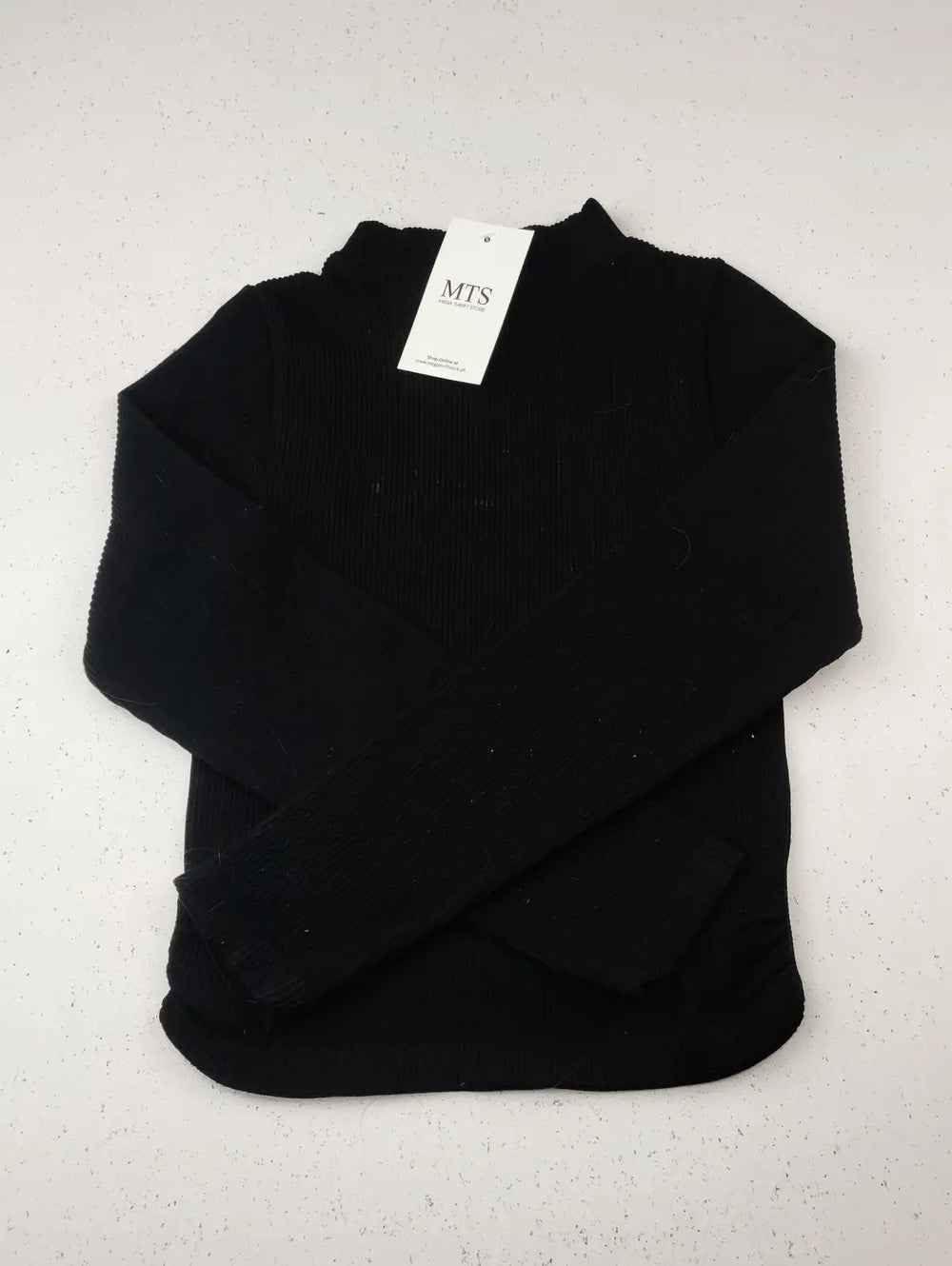 Buy online pre-used pre-loved 100% authentic & Original branded Unknown Brand (KWG-6720) available in Pakistan. Top international brands avilable.