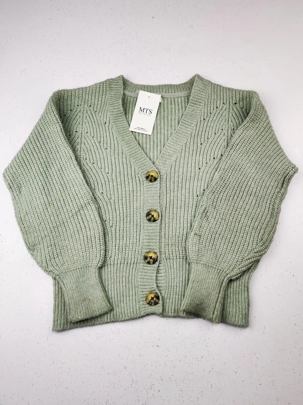 Buy online pre-used pre-loved 100% authentic & Original branded Primark (KWG-6769) available in Pakistan. Top international brands avilable.