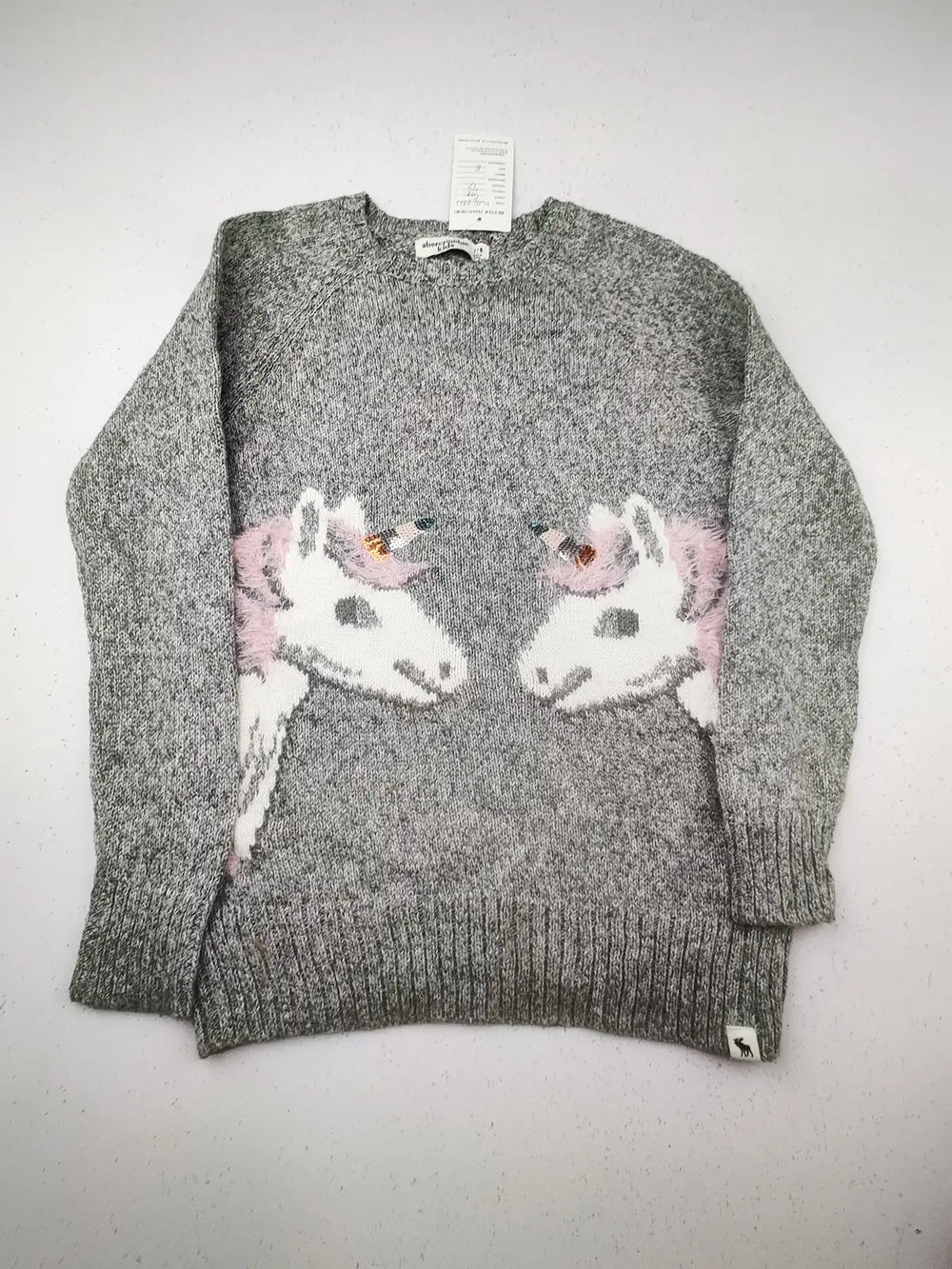 Buy online pre-used pre-loved 100% authentic & Original branded Abercrombie (KWG-6922) available in Pakistan. Top international brands avilable.