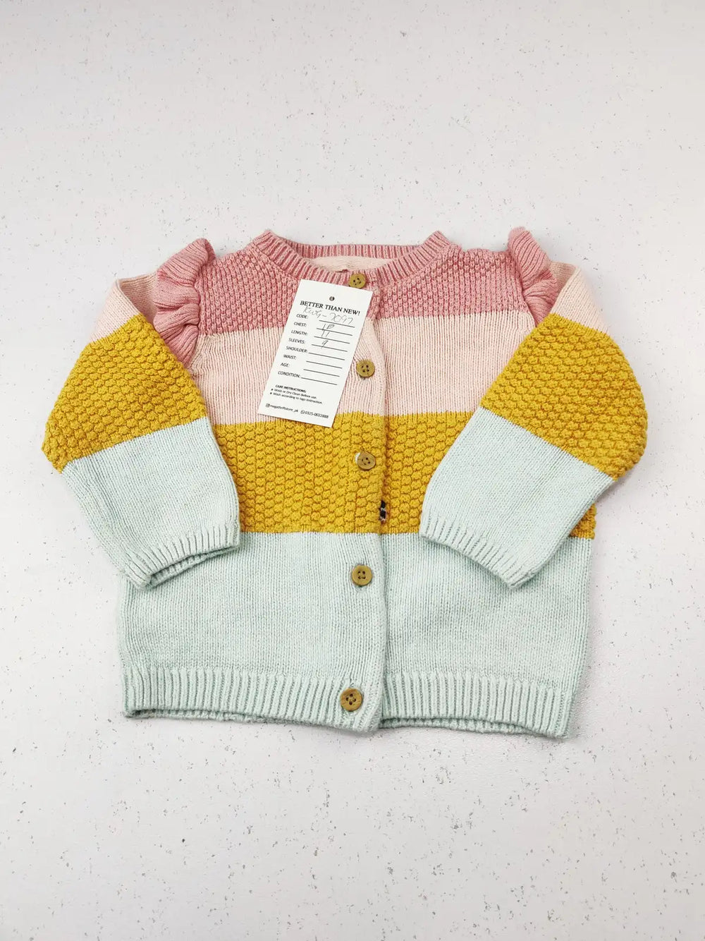 Buy online pre-used pre-loved 100% authentic & Original branded Fred & Flo (KWG-7097) available in Pakistan. Top international brands avilable.