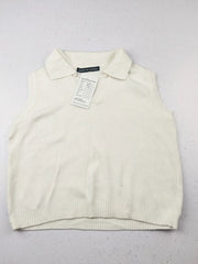 Buy online pre-used pre-loved 100% authentic & Original branded Brandy Melville (KWG-7132) available in Pakistan. Top international brands avilable.