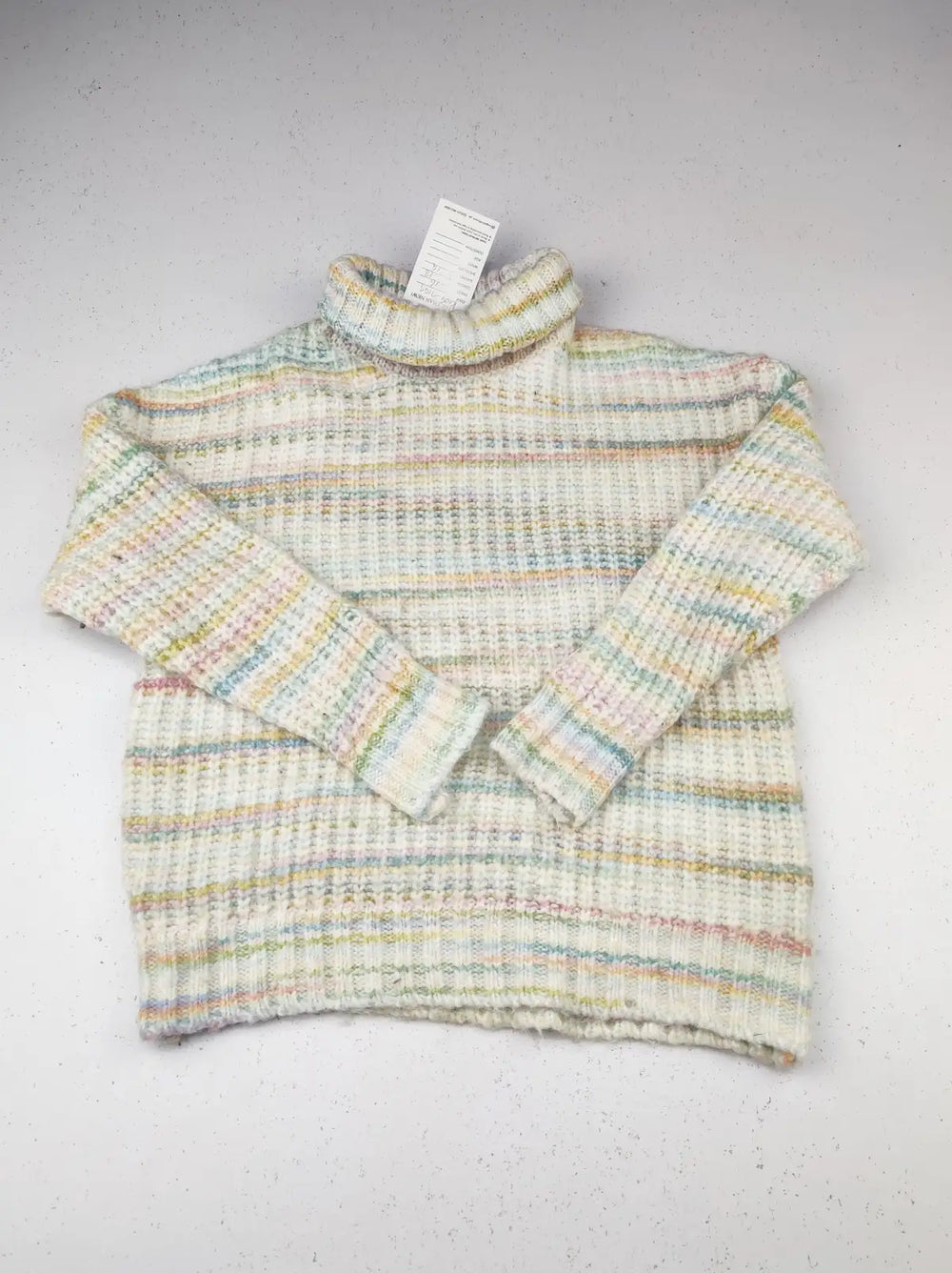 Buy online pre-used pre-loved 100% authentic & Original branded Dunnes Stores (KWG-7199) available in Pakistan. Top international brands avilable.